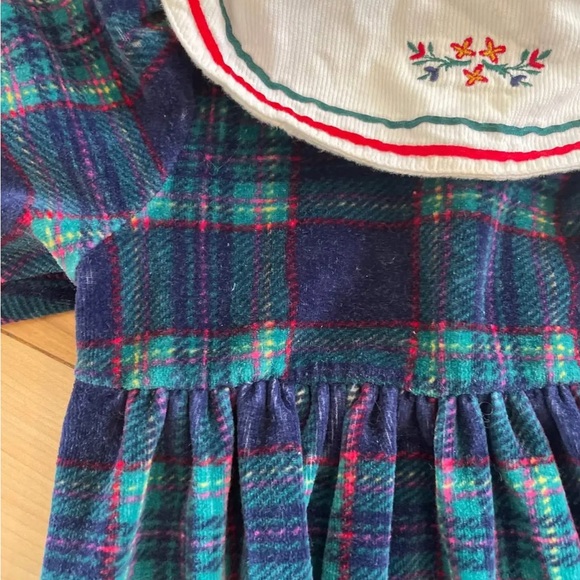 Vintage Gymboree Plaid Holiday Dress. embroidered Collar. Velvet. Size Small - Picture 2 of 3